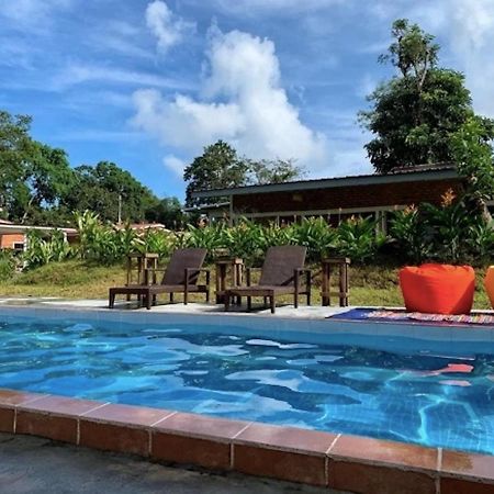 Vila Langkawi Rouhi Retreats By Vp Kuah Exteriér fotografie